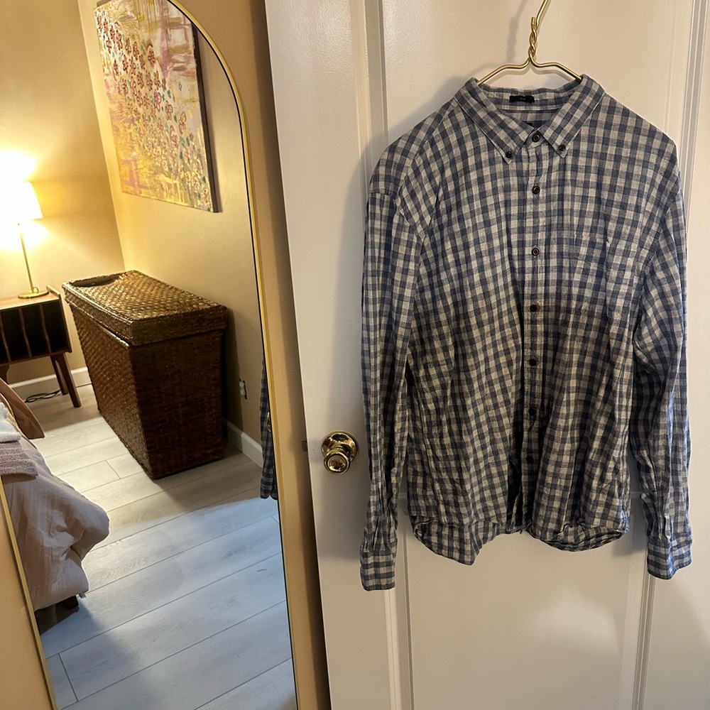 J Crew Blue and White Checkered Button-Up Shirt